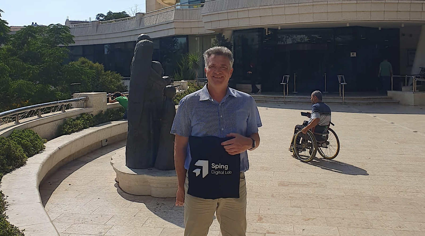 A man on a mission: Jan Gerard Snip in Palestijns gebied